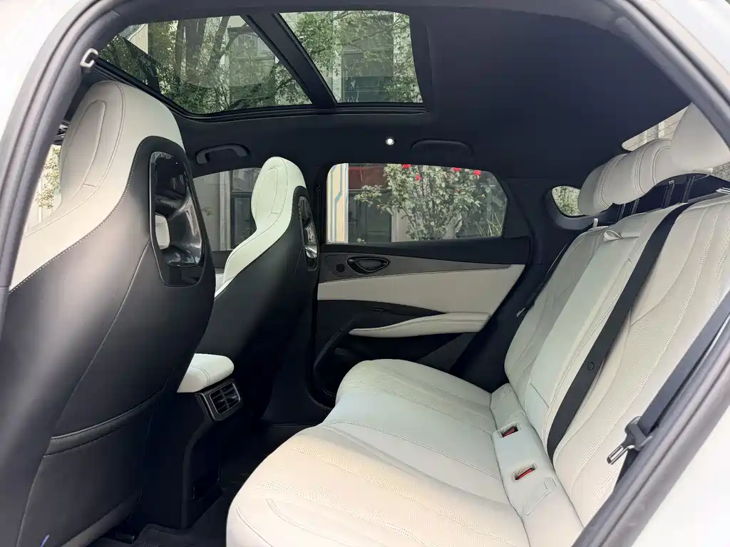 BYD Seal 06 — миниатюра 6