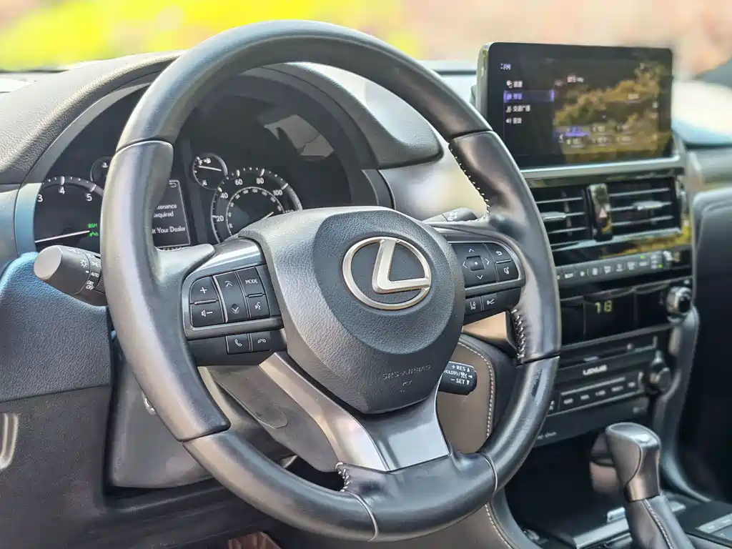 Lexus GX — миниатюра 12
