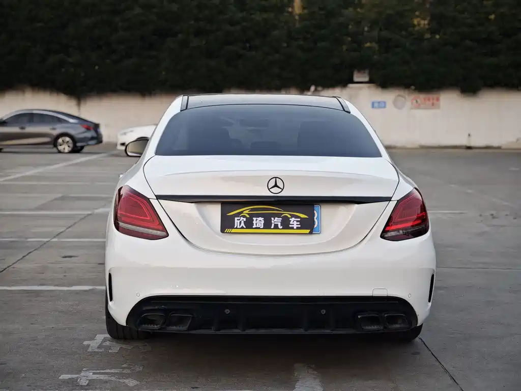 Mercedes-Benz C-Class — миниатюра 5