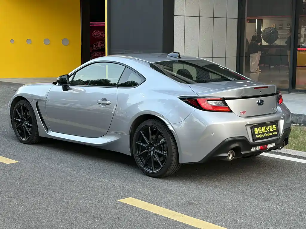 Subaru BRZ — миниатюра 2