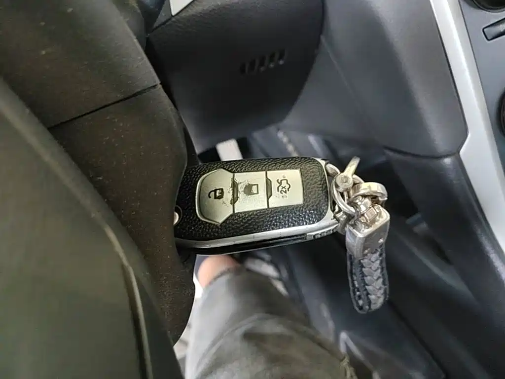 Ford Mondeo — миниатюра 9