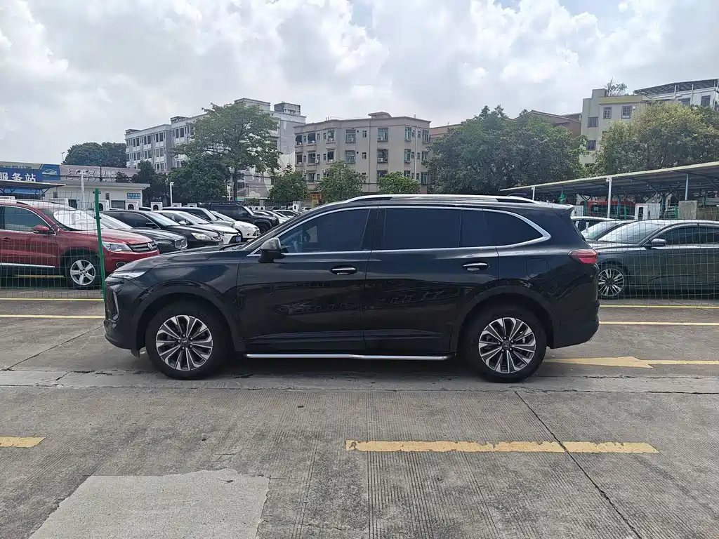 Buick Envision Plus — миниатюра 4