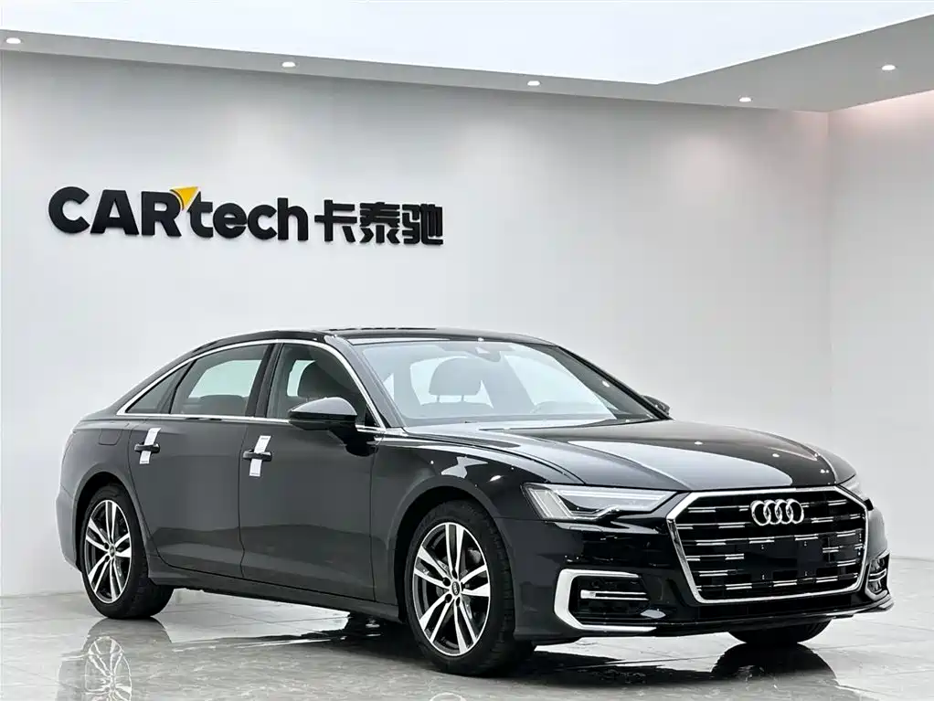 Audi A6L 2024 40 TFSI Luxury