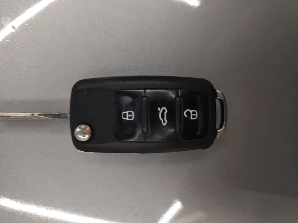 Volkswagen Sagitar — миниатюра 11