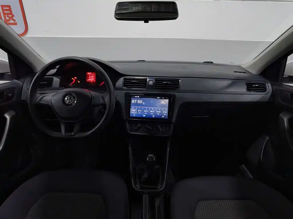 Volkswagen Santana 2018 1.5L MT