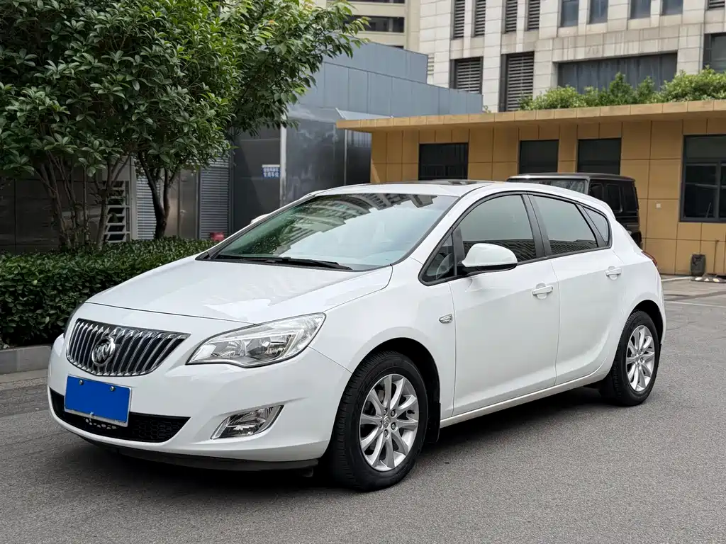 Buick Excelle 2015