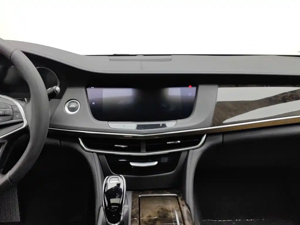 Cadillac CT6 — миниатюра 12