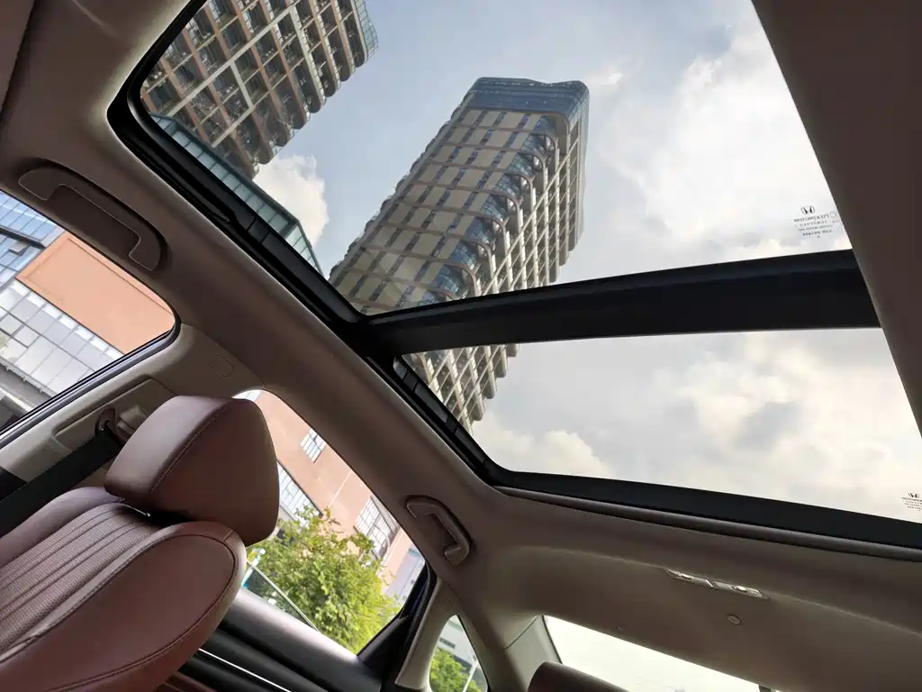 Honda Accord — миниатюра 9
