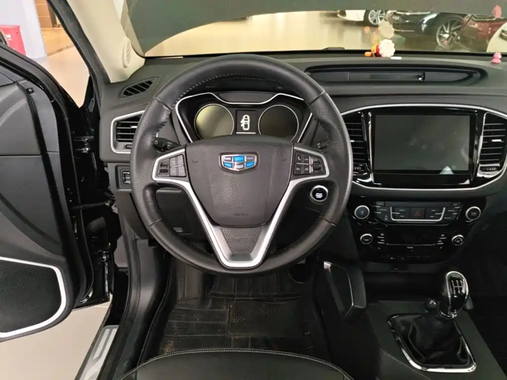 Geely Vision X6 — миниатюра 11