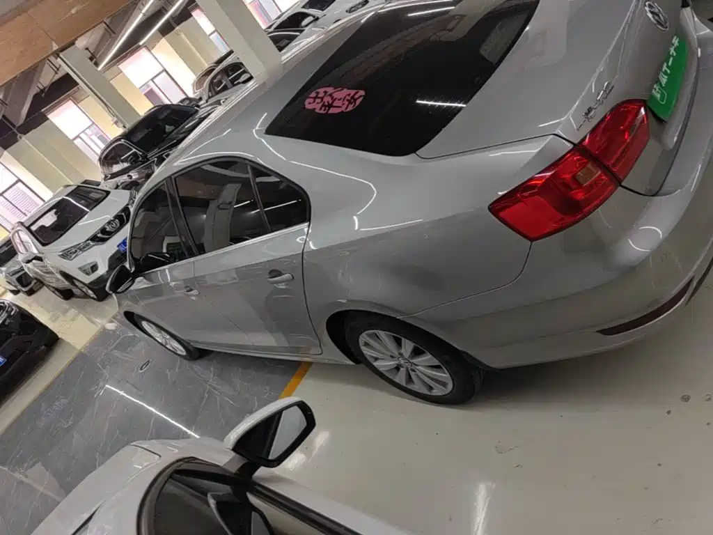 Volkswagen Sagitar — миниатюра 5
