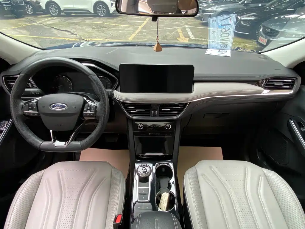 Ford Escape — миниатюра 11
