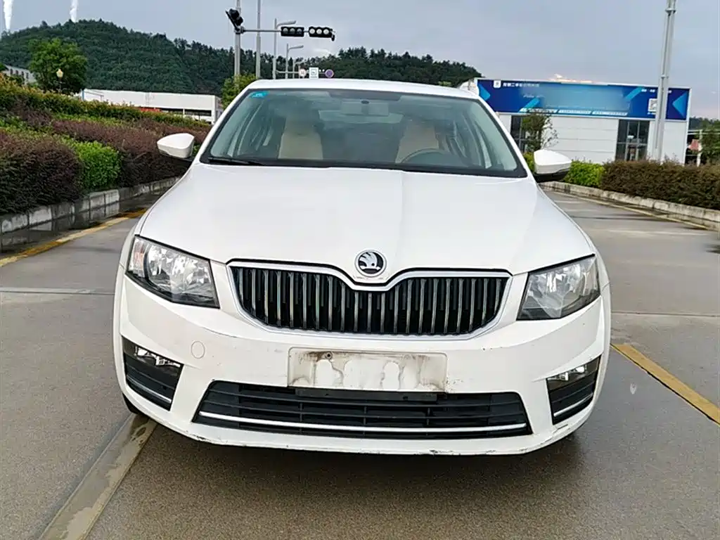 SKODA OCTAVIA