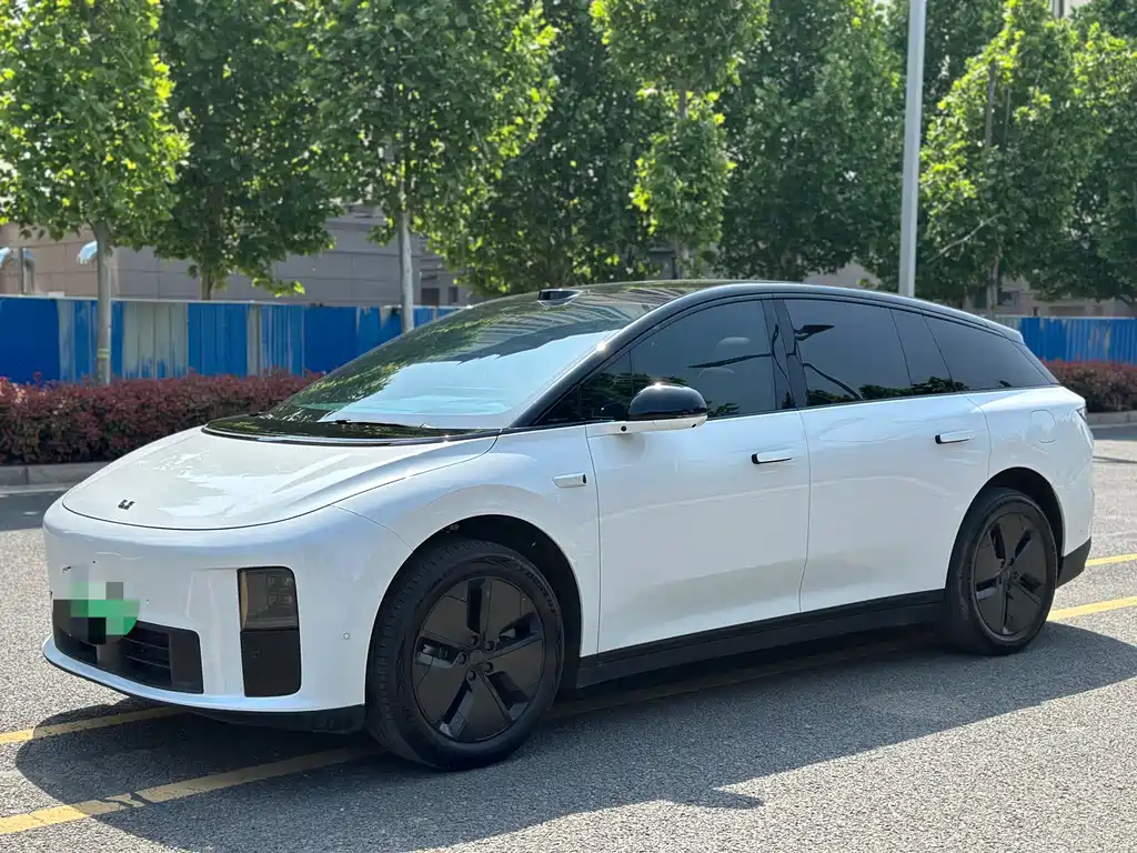 Li Auto 理想i6 2025