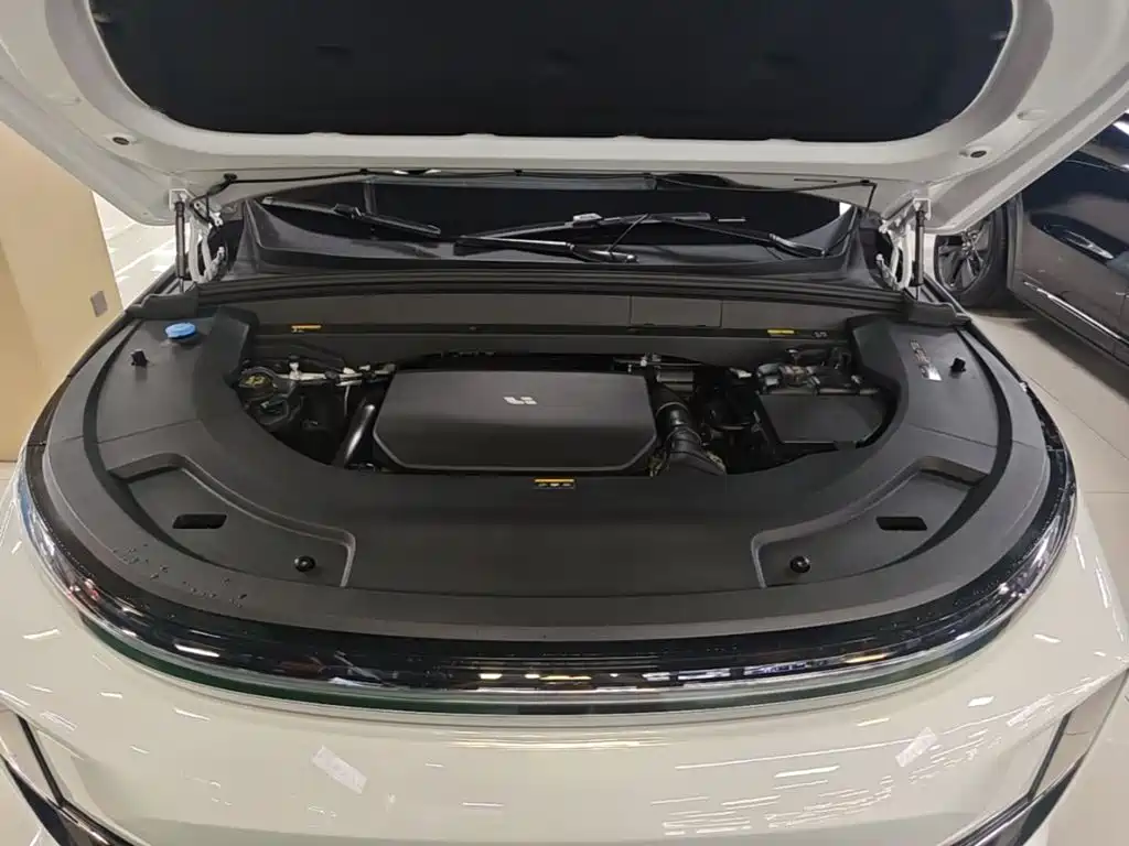 Li Auto Li L7 — миниатюра 20