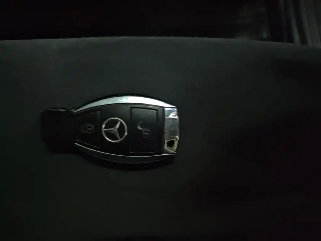 Mercedes-Benz R-Class — миниатюра 12