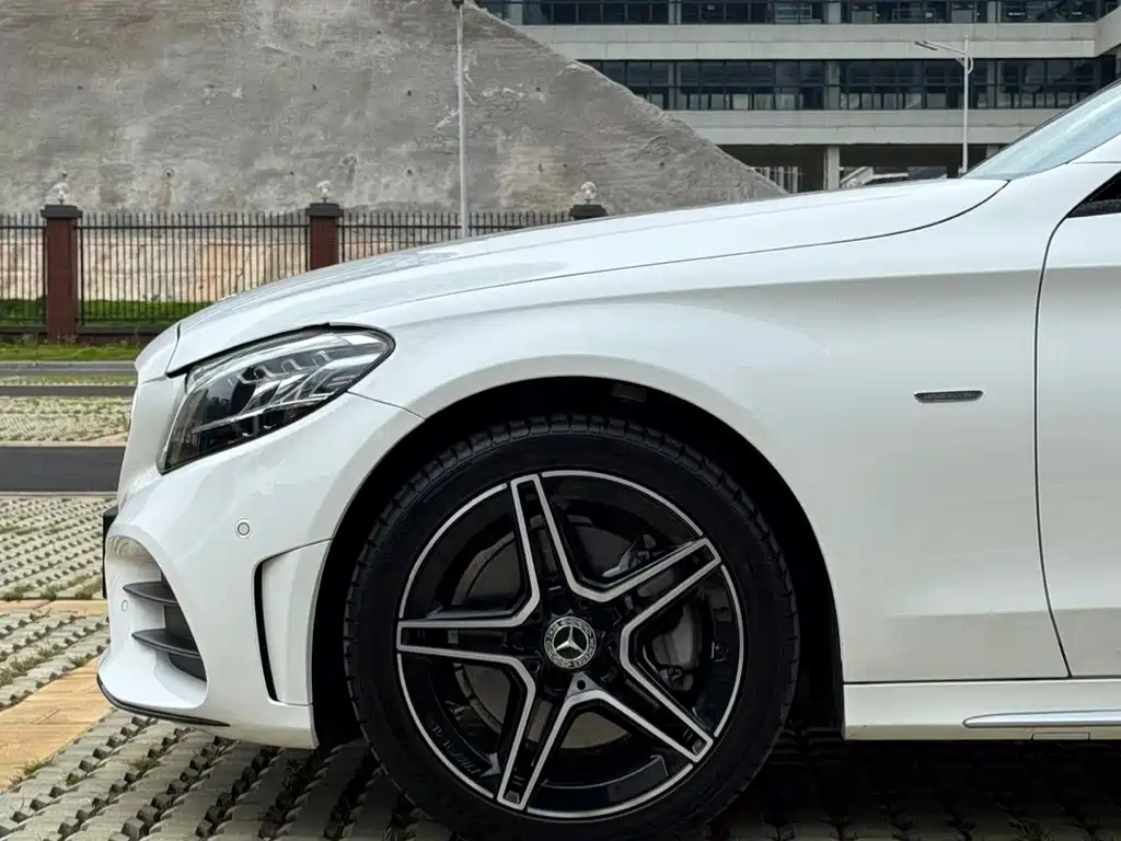 Mercedes-Benz C-Class — миниатюра 53
