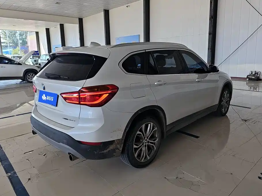 BMW X1 — миниатюра 3