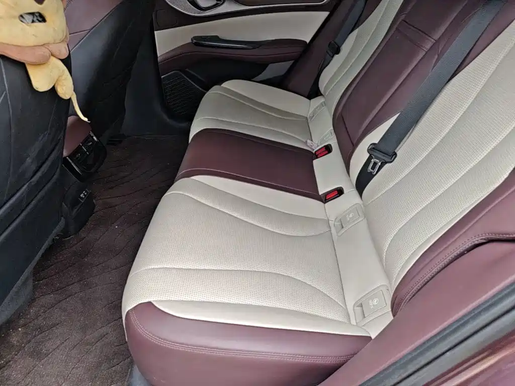 BYD Seal — миниатюра 13