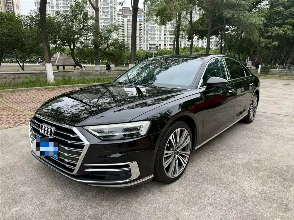 Audi A8 2021