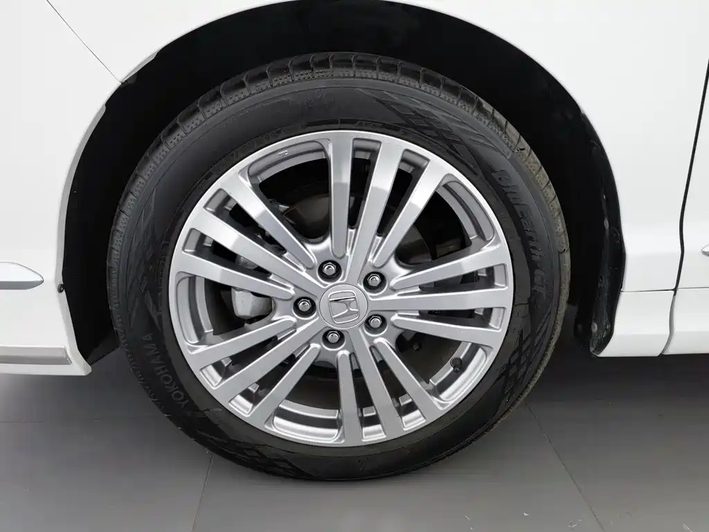 Honda Elysion — миниатюра 17