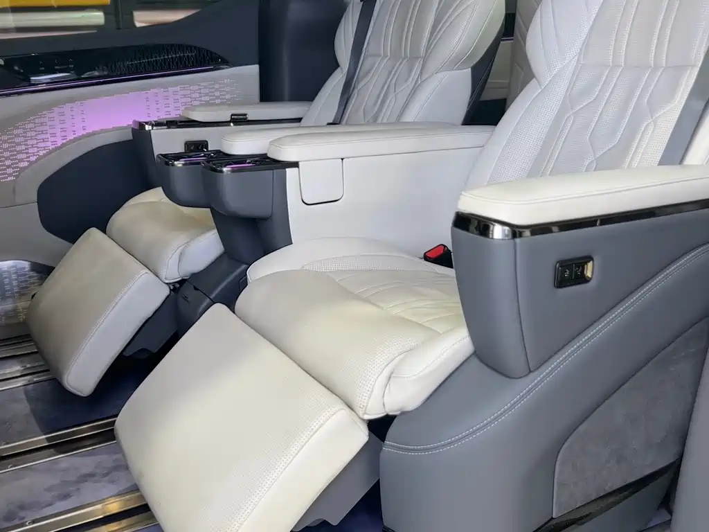 ZEEKR EXTREME KRYPTON 009