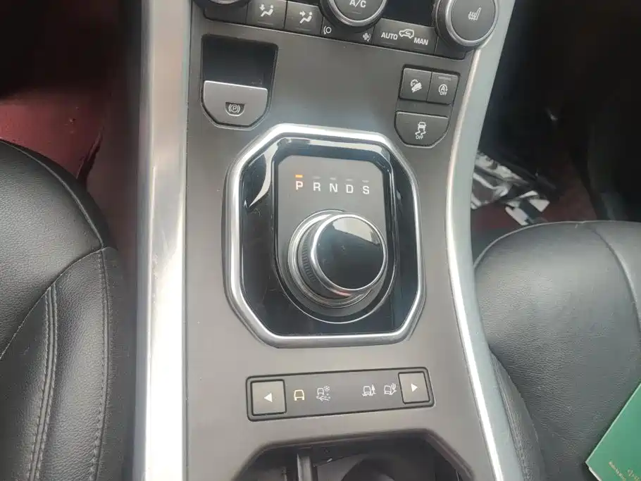 Land Rover Evoque — миниатюра 16