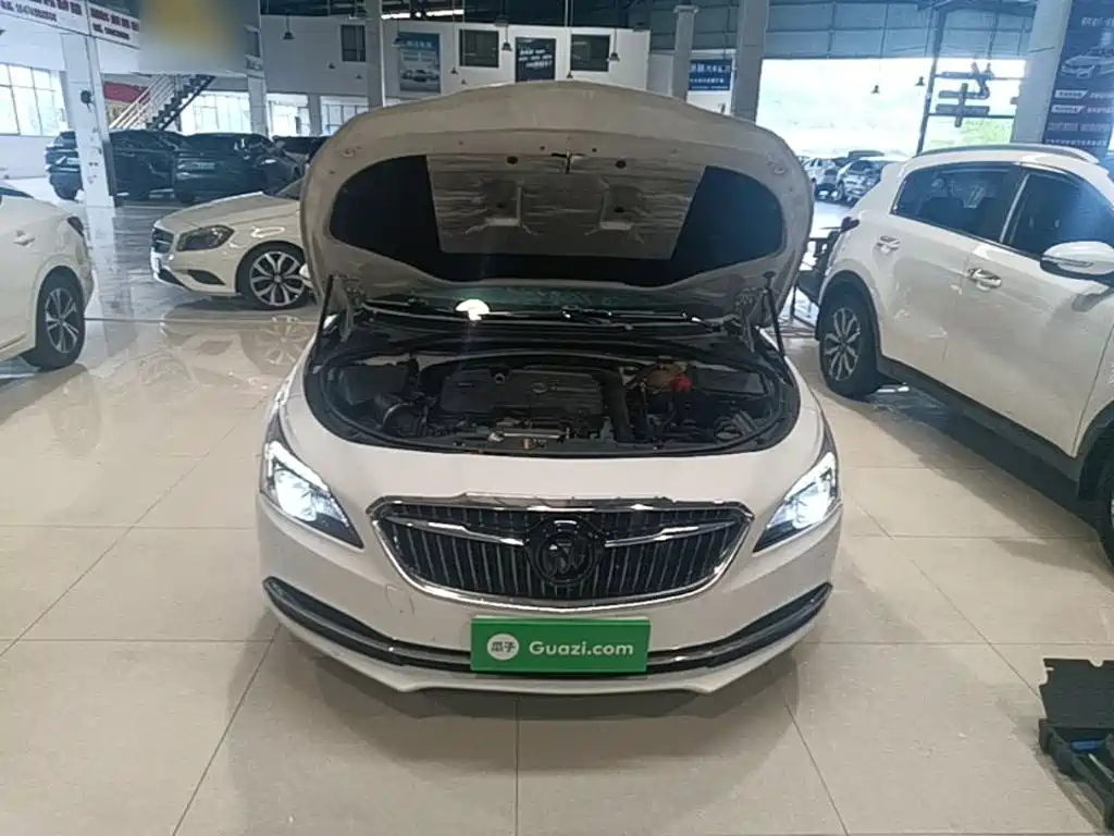 Buick LaCrosse — миниатюра 20