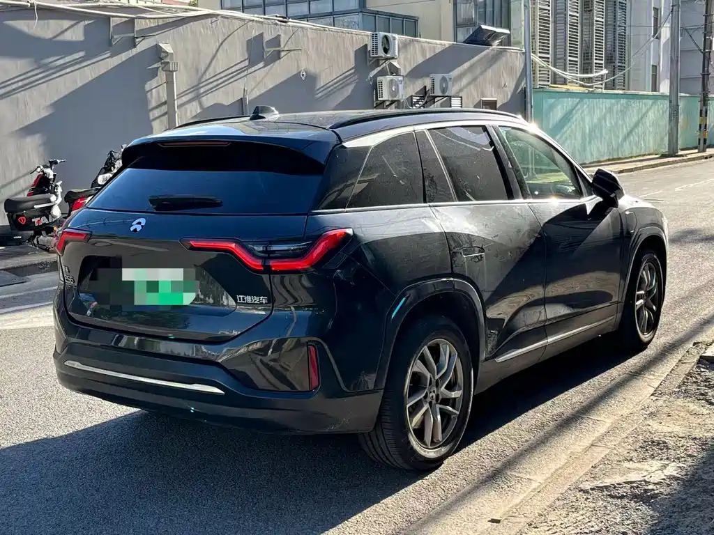 NIO ES6 — миниатюра 5
