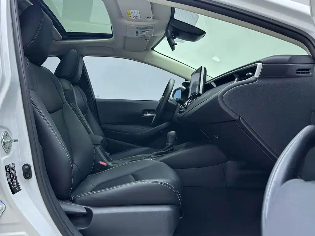 Toyota Corolla — миниатюра 8
