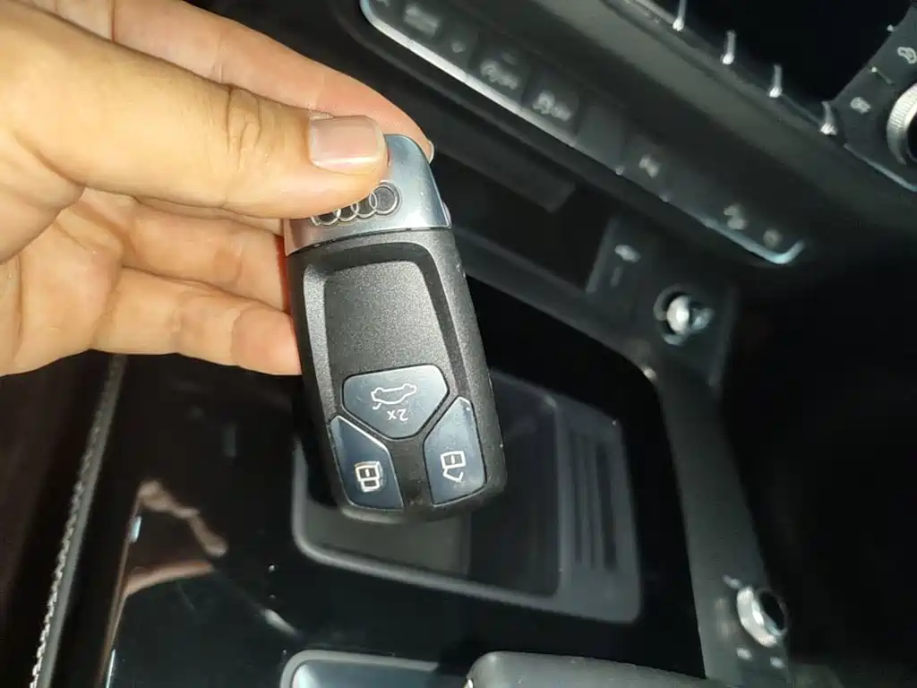 Audi Q5L — миниатюра 9