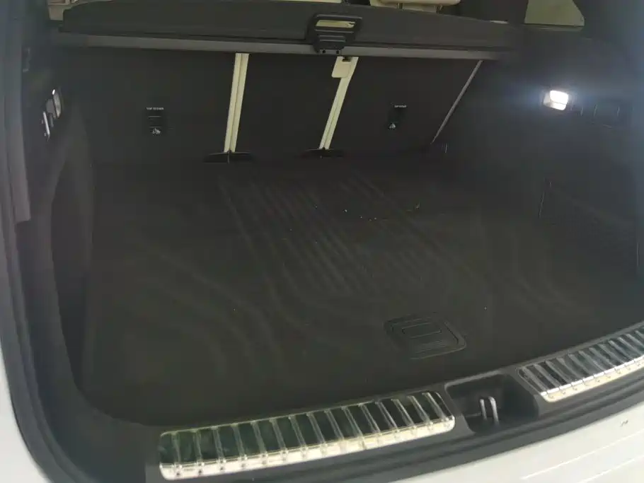 Li Auto Li L7 — миниатюра 4