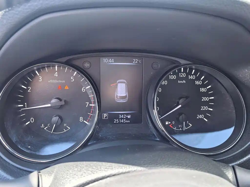 Nissan X-Trail — миниатюра 5