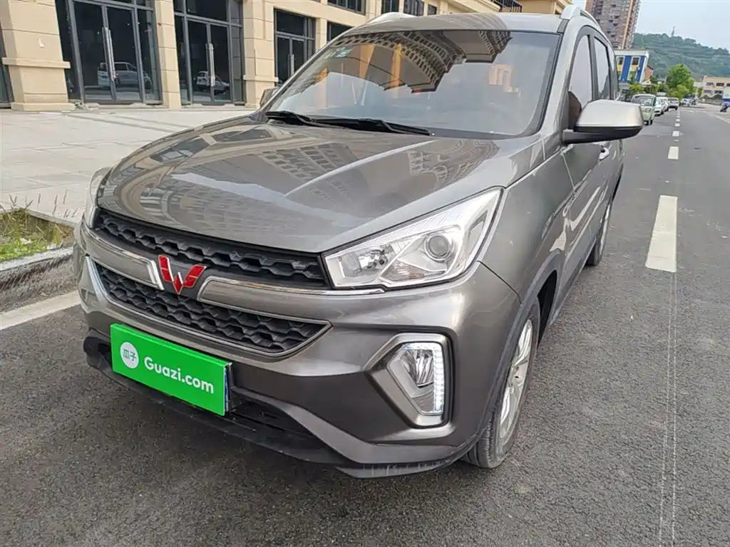 Wuling Hongguang S3 2017