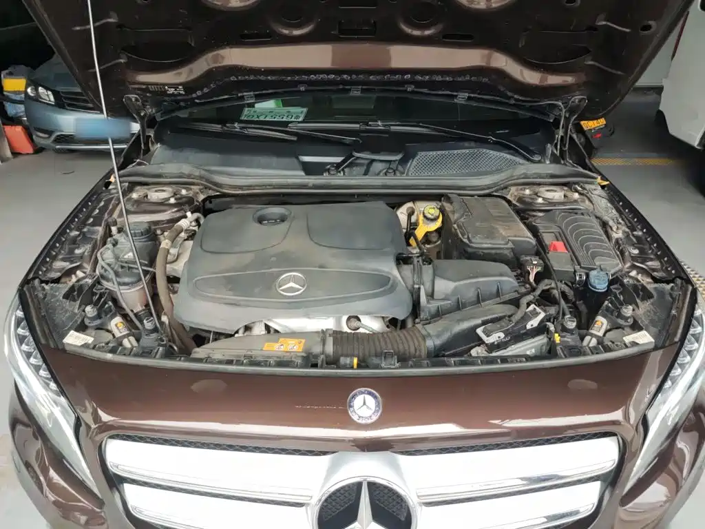 Mercedes-Benz GLA — миниатюра 10