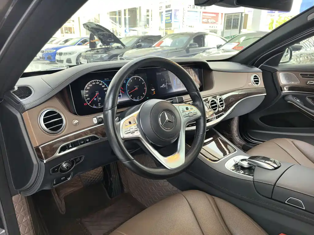 MERCEDES-BENZ S CLASS