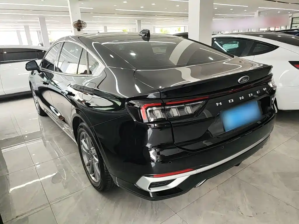 Ford Mondeo — миниатюра 5