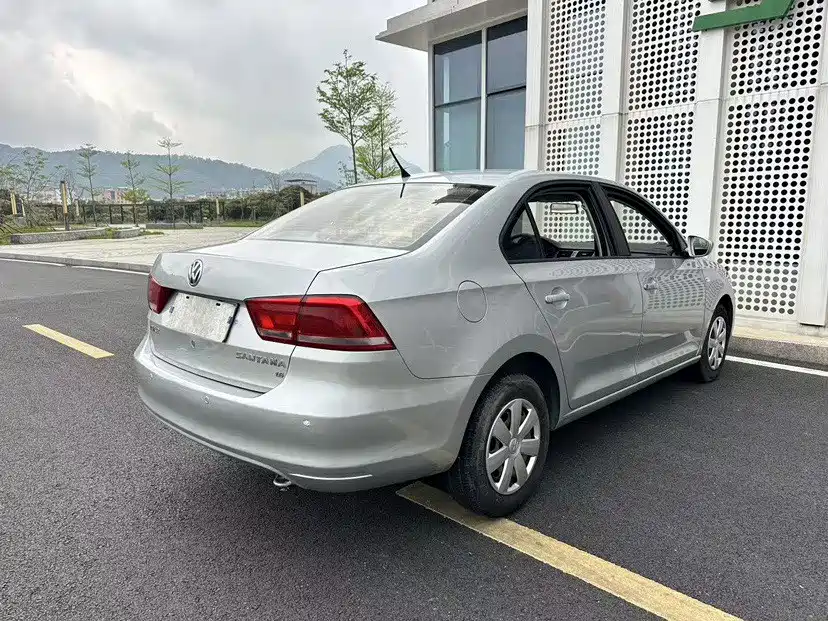 Volkswagen Santana — миниатюра 26