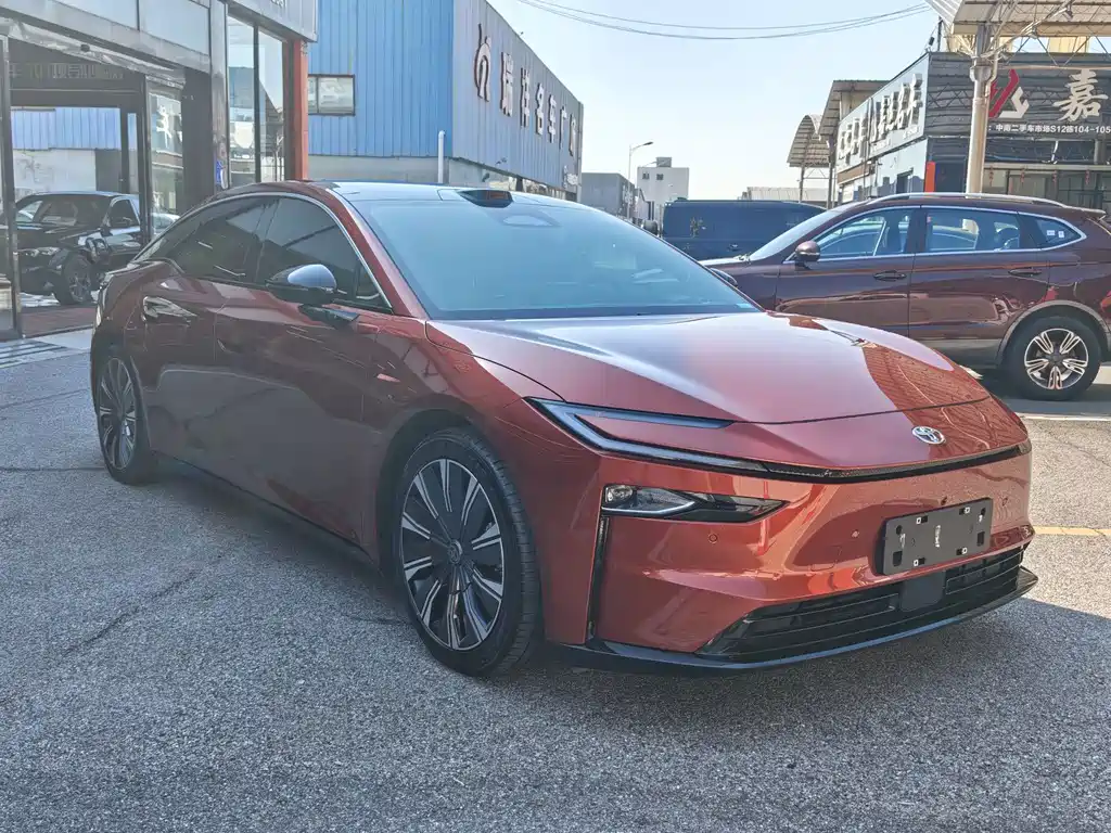 Toyota bZ7 — миниатюра 4