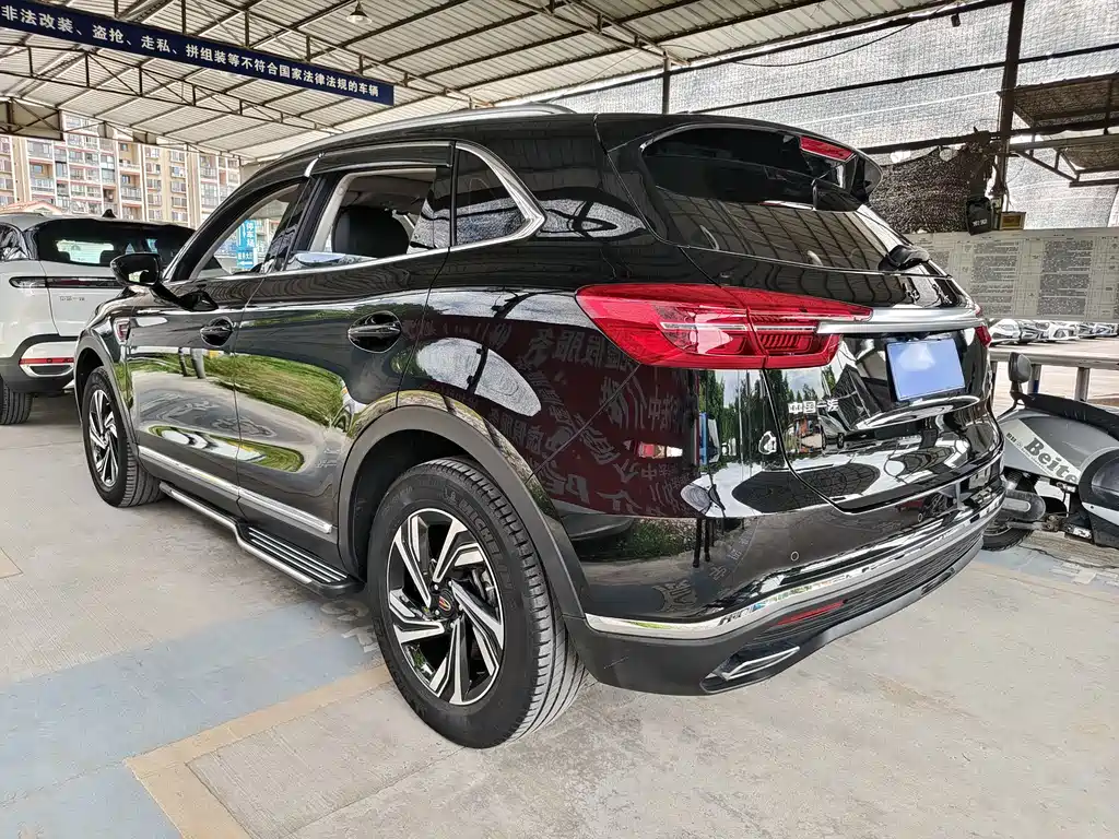 Hongqi Hongqi HS5 — миниатюра 15
