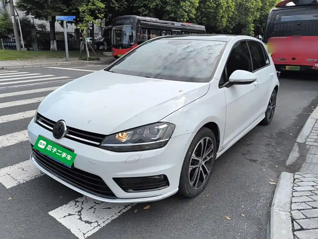 Volkswagen Golf — миниатюра 2