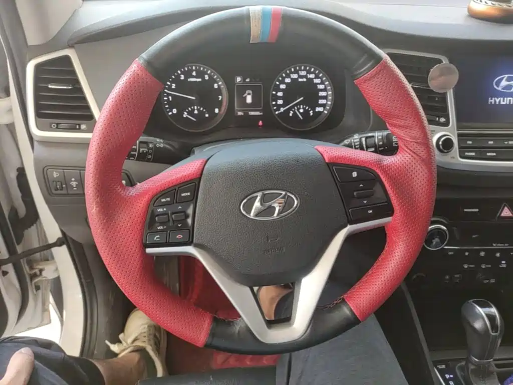 Hyundai Tucson — миниатюра 11