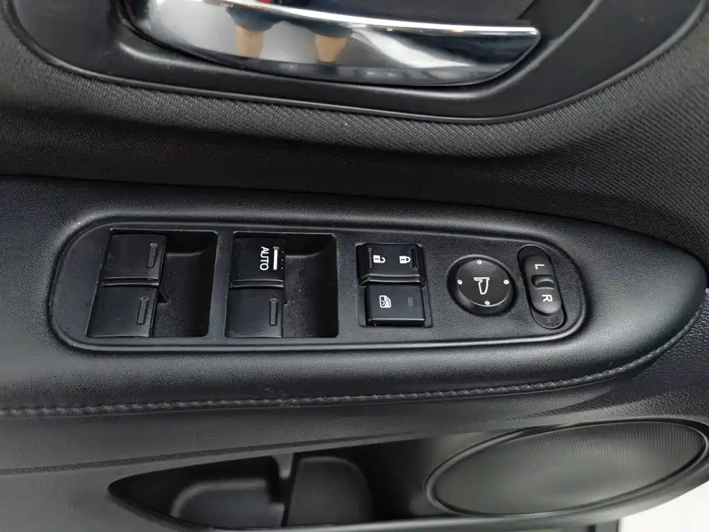 Honda XR-V — миниатюра 9