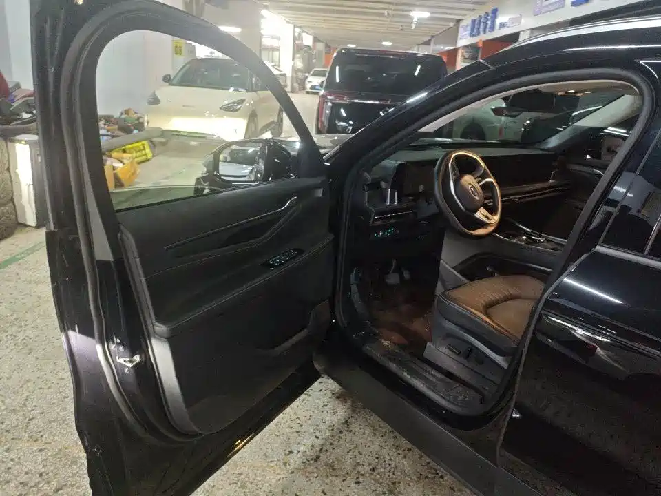 Ford Edge — миниатюра 5