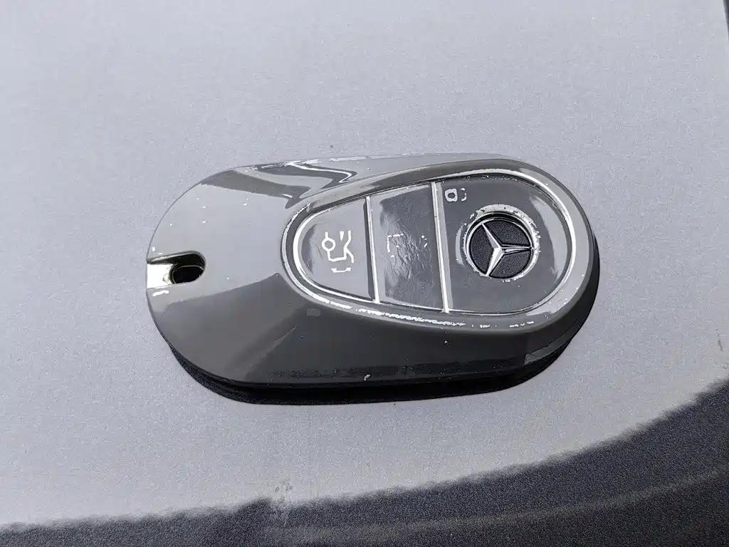 Mercedes-Benz C-Class — миниатюра 19