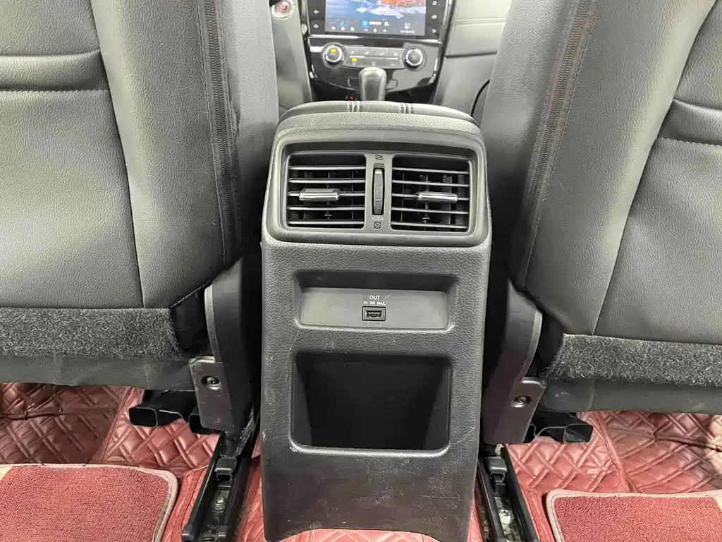 Nissan Qashqai — миниатюра 14