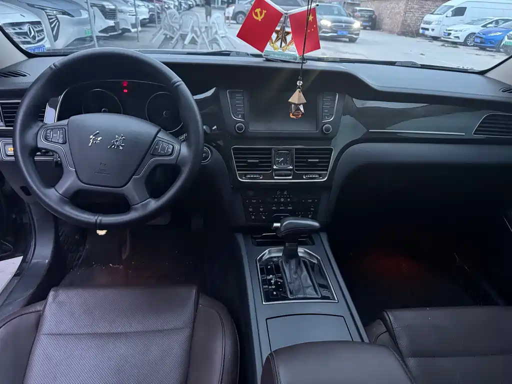 Hongqi Hongqi H7 — миниатюра 6