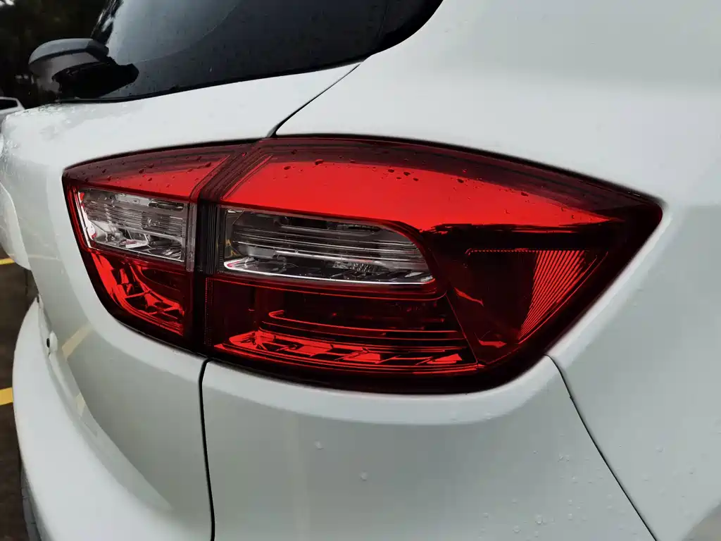 Changan CS15 — миниатюра 10