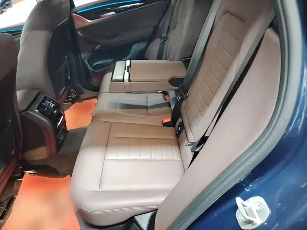 BMW iX3 — миниатюра 17