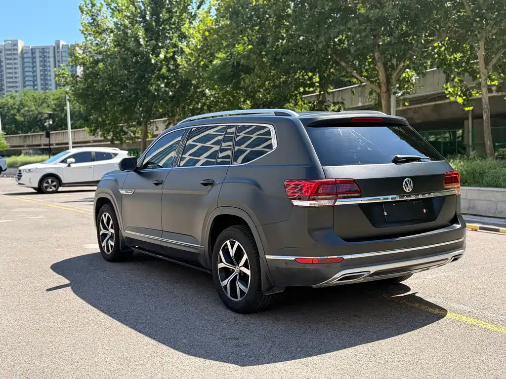 Volkswagen Teramont — миниатюра 6