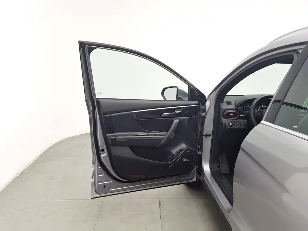 Haima Haima 8S — миниатюра 8